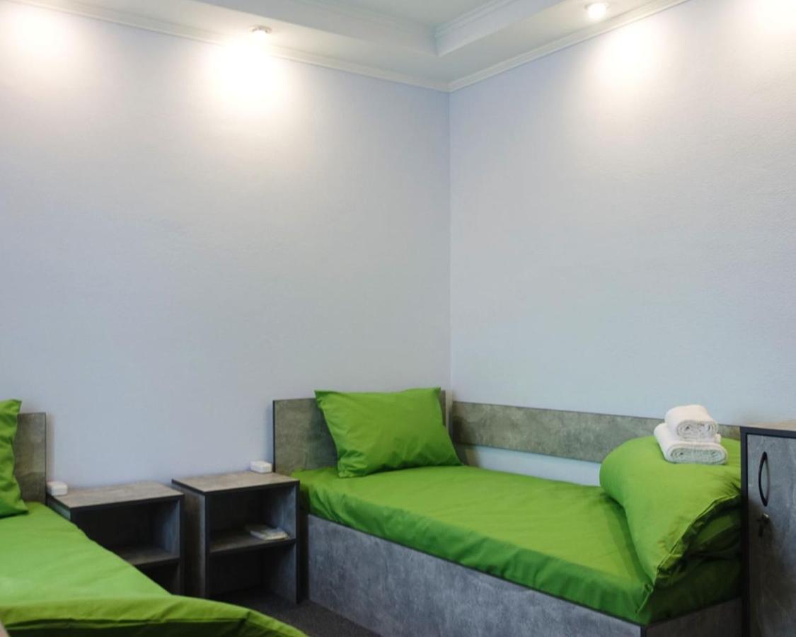 Green Cost Boryspilʼ 外观 照片
