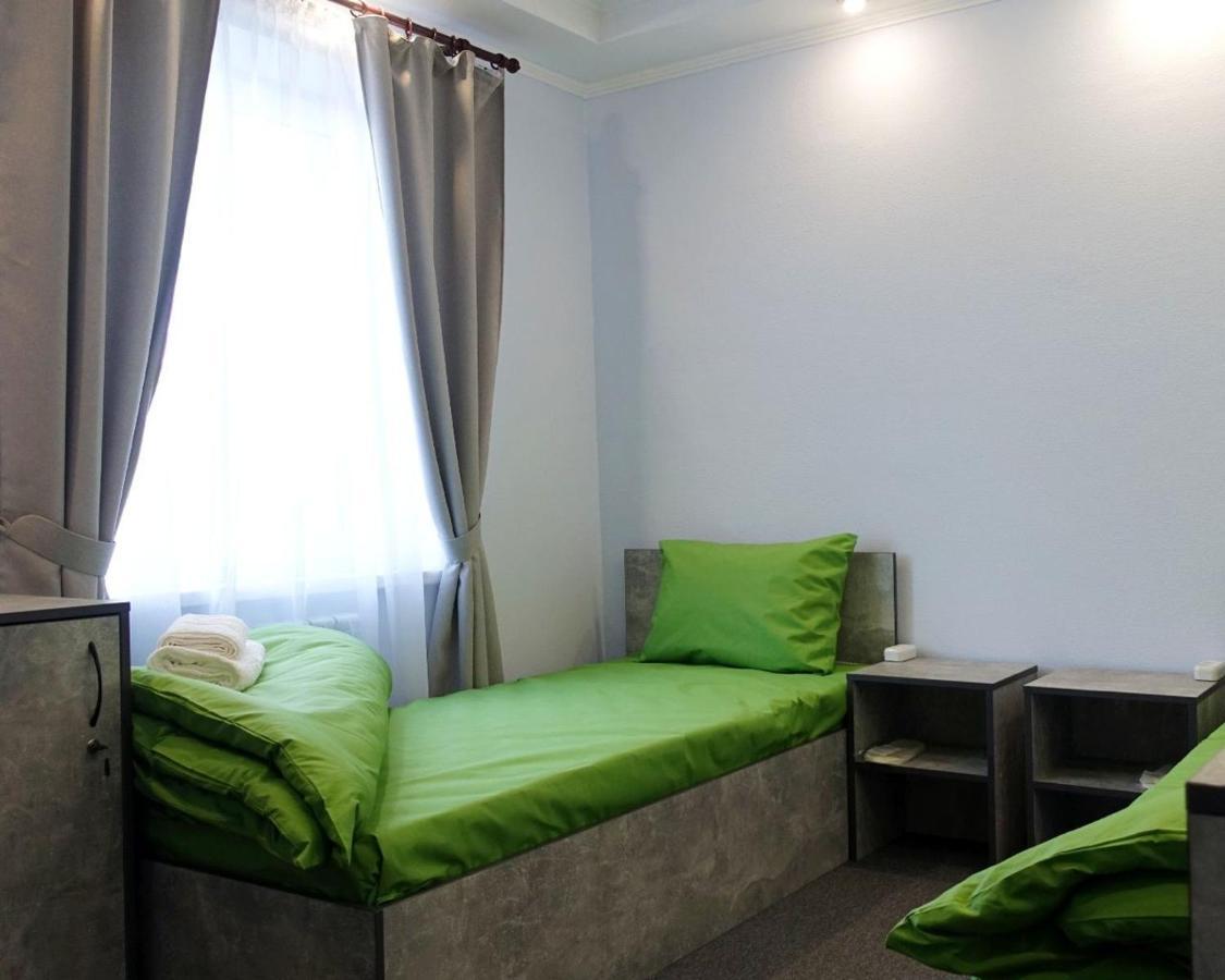 Green Cost Boryspilʼ 外观 照片