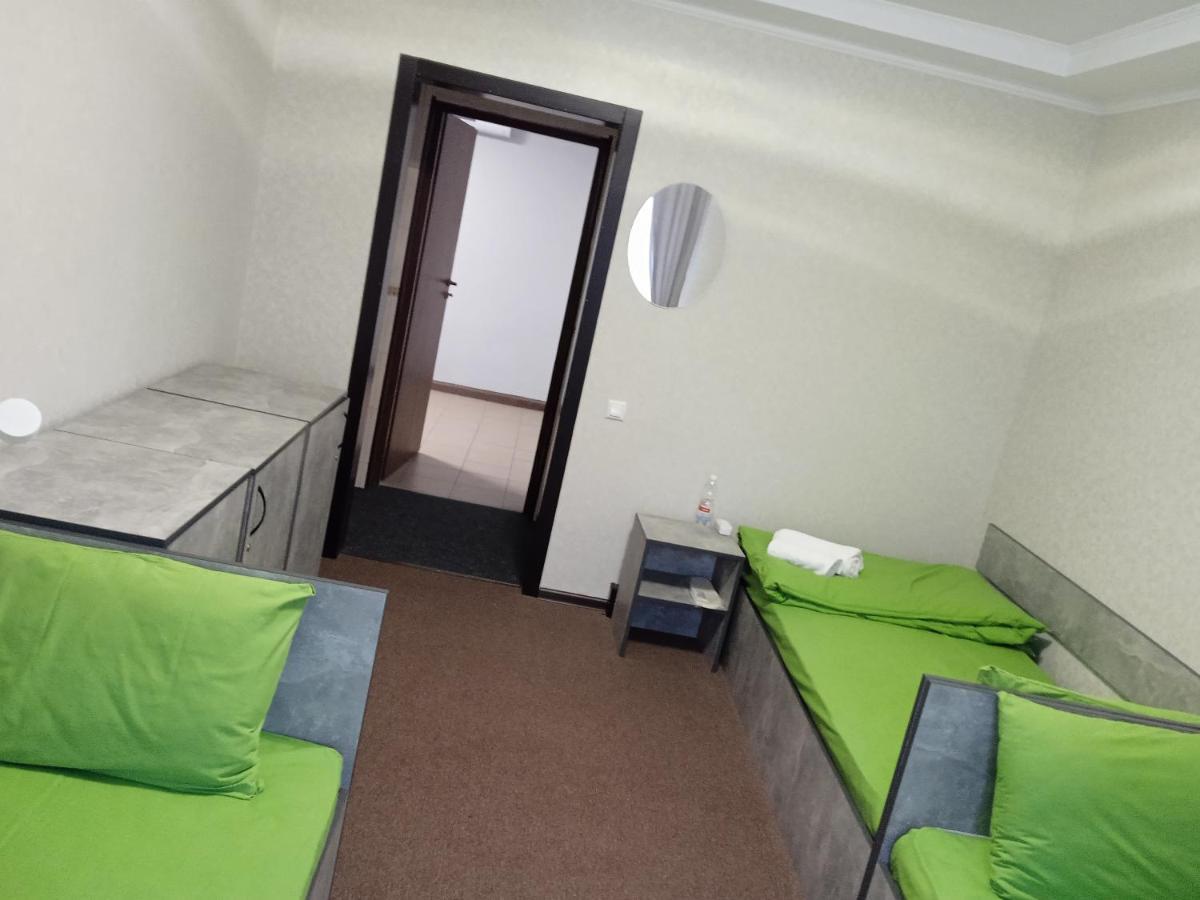 Green Cost Boryspilʼ 外观 照片